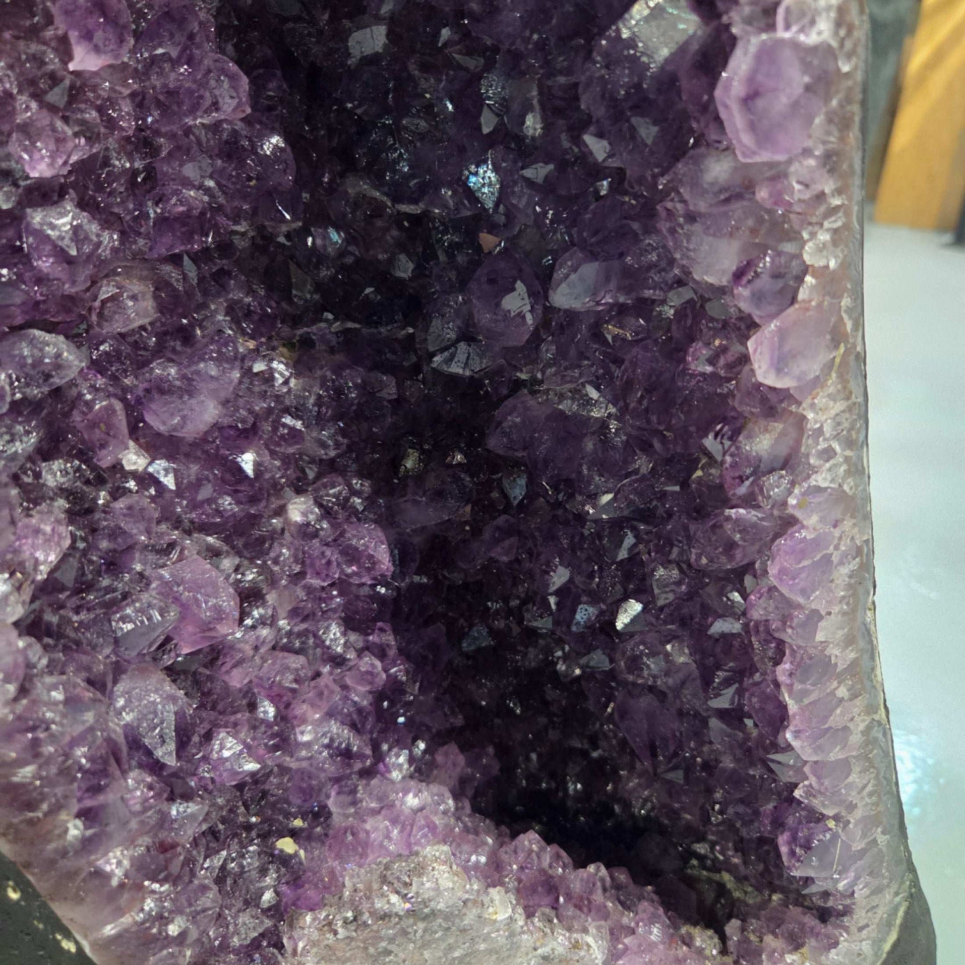 Image for amethist-geoden-groot-nr05-56-kg_2.jpg